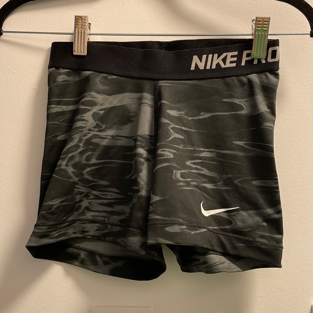 Nike Pro - RARE